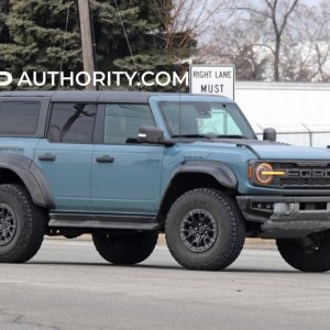 2022-Ford-Bronco-Raptor-Area-51-Real-World-Photos-Exterior-003.jpg