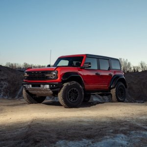 2022-Ford-Bronco-Raptor-Steven-Pham-Photo-8.jpeg