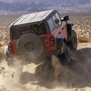 Bronco Raptor Sand Dunes.jpg