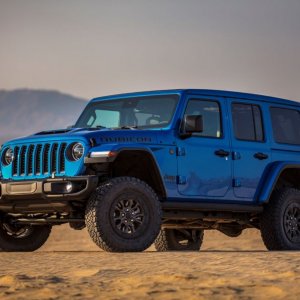 2021 Jeep Wrangler Rubicon 392 vs BRap.jpeg