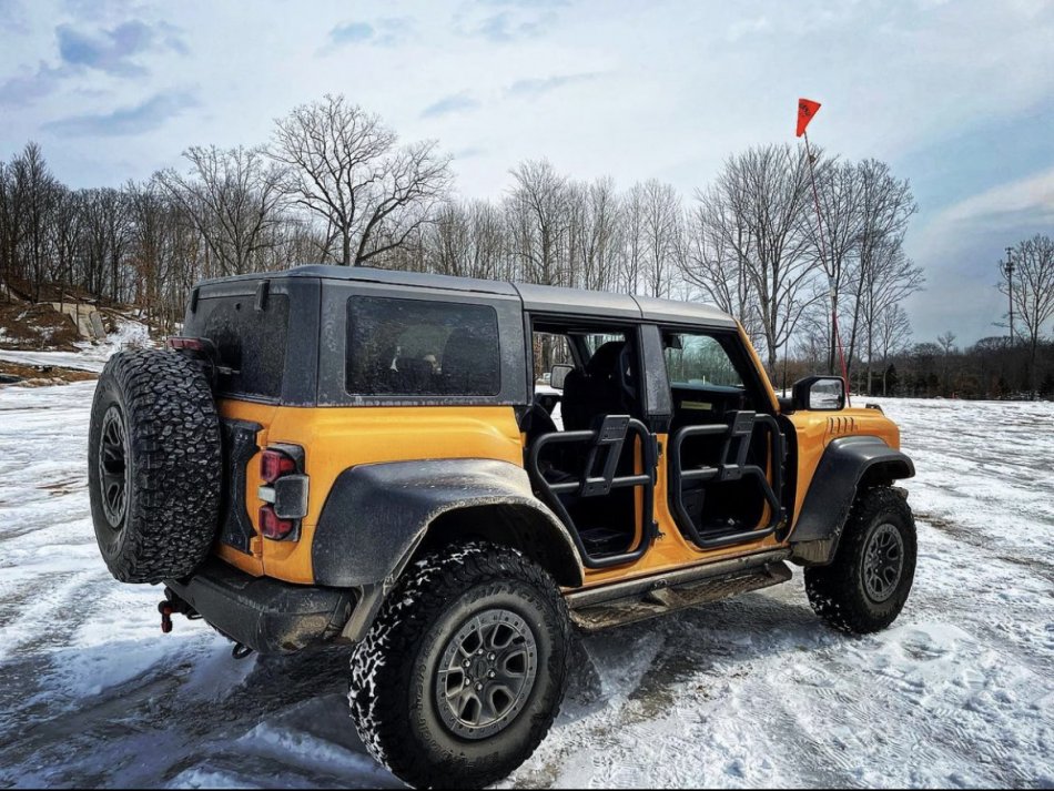 Ford-Bronco_Raptor-Tube-Doors.jpeg